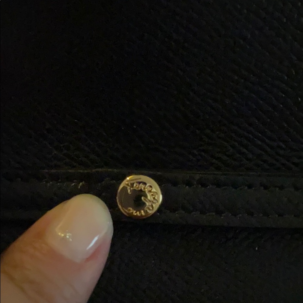 Black small Salvatore Ferragamo bag - Picture 8 of 10